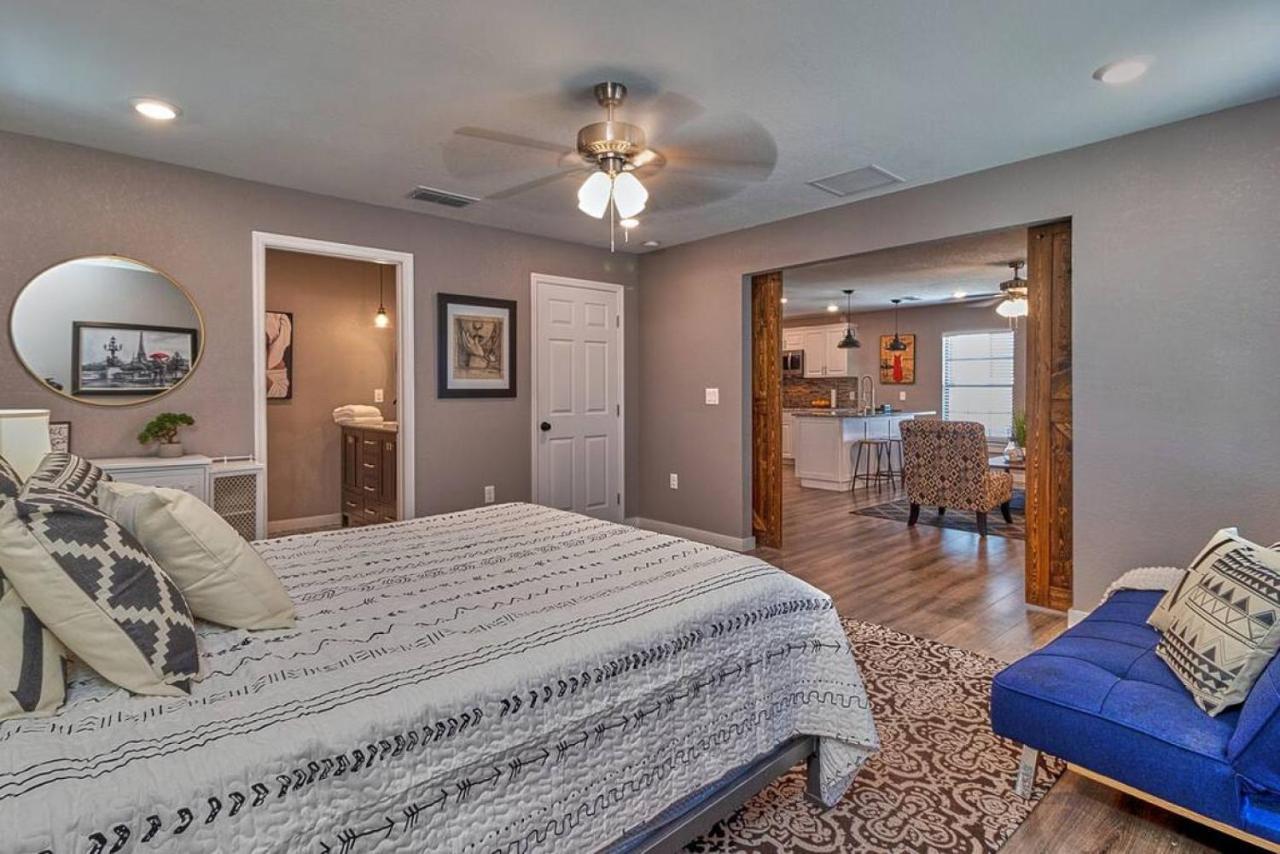 Cozy Haven Attached To Million Home - South Tampa Dış mekan fotoğraf