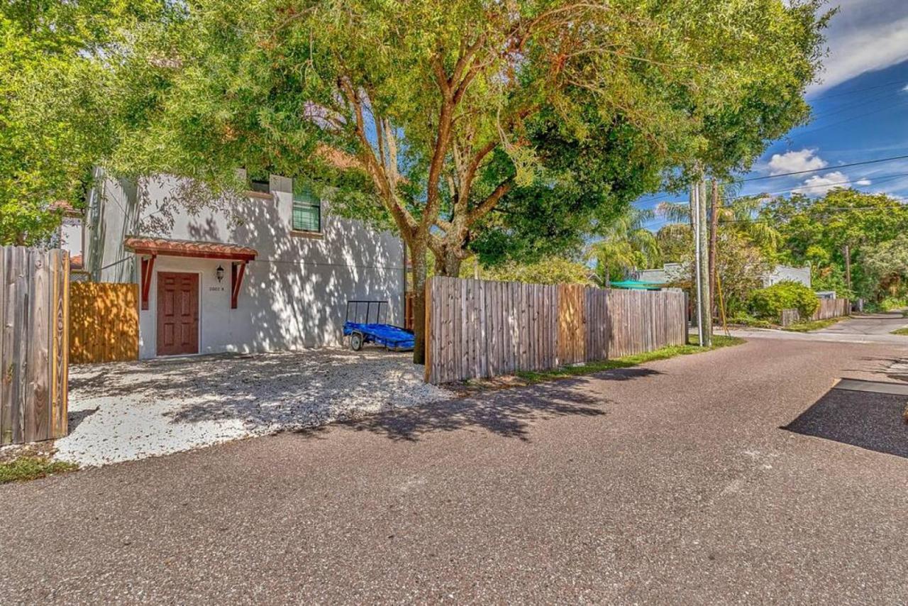 Cozy Haven Attached To Million Home - South Tampa Dış mekan fotoğraf