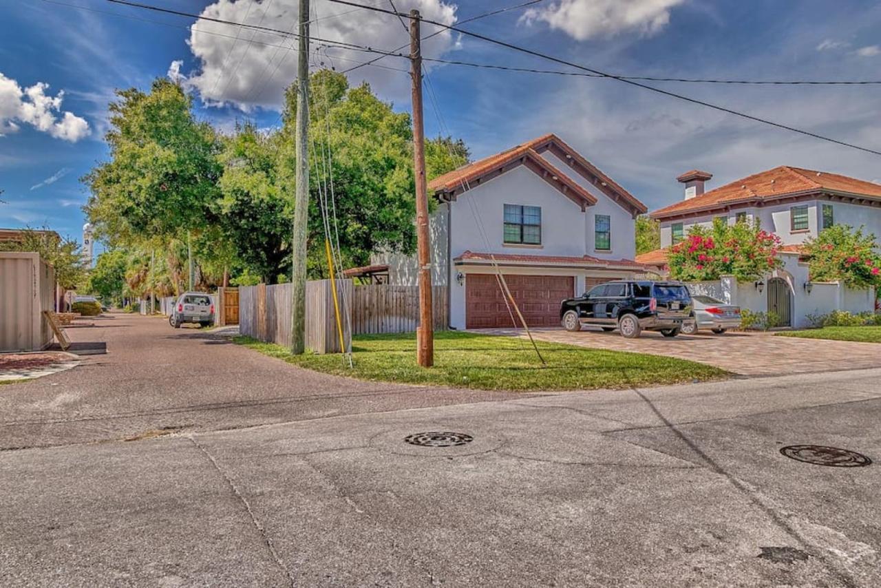 Cozy Haven Attached To Million Home - South Tampa Dış mekan fotoğraf